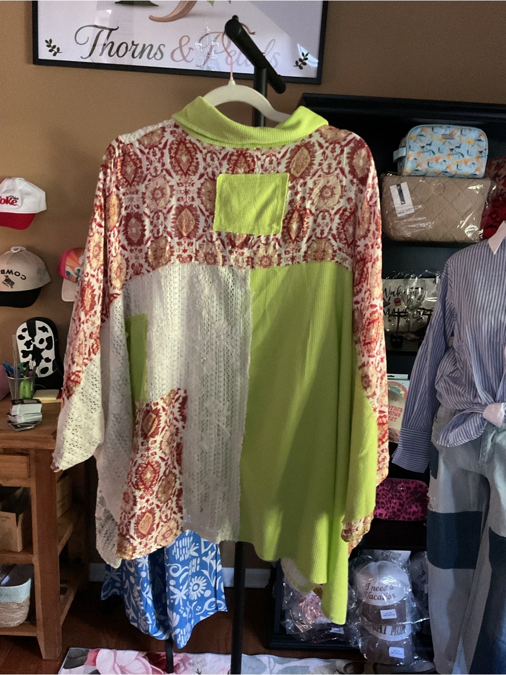 POL Lime Green and Floral Mixed-Media Button-Up - Picture 2 of 2